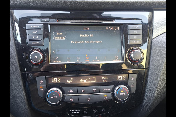 Nissan QASHQAI 1.3 DIG-T Tekna DCT Automaat | Panodak | Trekhaak | LED | 360Cam | Climate | Navi  | All Season banden |