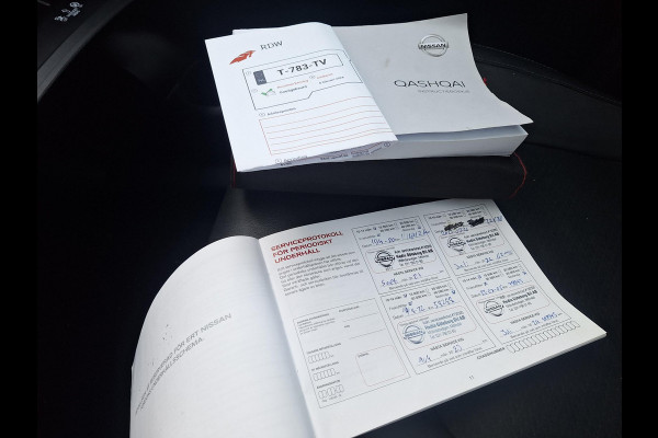 Nissan QASHQAI 1.3 DIG-T Tekna DCT Automaat | Panodak | Trekhaak | LED | 360Cam | Climate | Navi  | All Season banden |