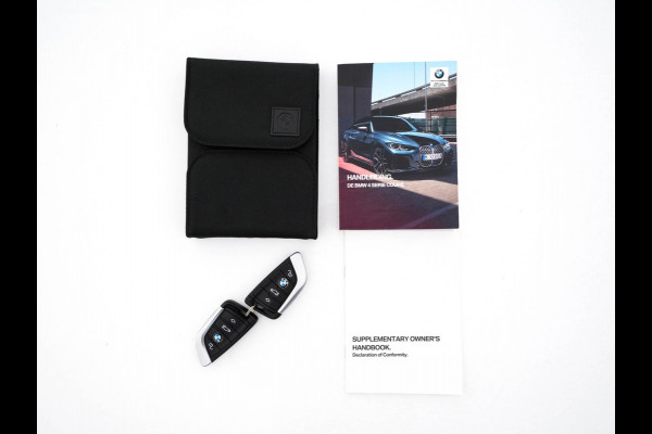 BMW 4 Serie Coupé M440i xDrive High Executive Aut. *PANO | LEATHER | HARMAN/KARDON | HEAD-UP | LASER-LED | ADAPTIVE-CRUISE | TOPVIEW | MEMORY-PACK | KEYLESS | HEATED-SPORTSEATS | DAB+ | DIGI-COCKPIT | SHIFTPADDLES | TOWBAR | 19''ALU*