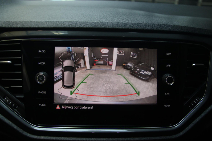 Volkswagen T-Roc 1.5 TSI R-line Sport BTW-LED-NAP-VIRTUAL-CAMERA