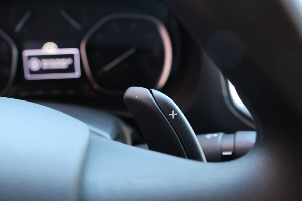 Opel Vivaro 2.0 BlueHDi L3H1 DC AUT | Dubbel cabine | Blind Spot | Navigatie | CarPlay | Camera | L+R Schuifdeur | Lane Assist | DAB | BPM Vrij | 6-Zitter | Nieuwe APK