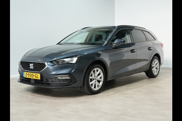 Seat Leon Sportstourer 1.5 eTSI 150pk DSG Style Business Intense Trekhaak Navigatie Camera Parkass. Android/Carplay
