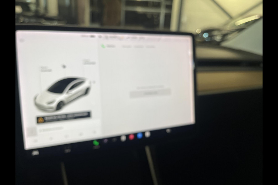 Tesla Model 3 Standard RWD Plus 60 kWh