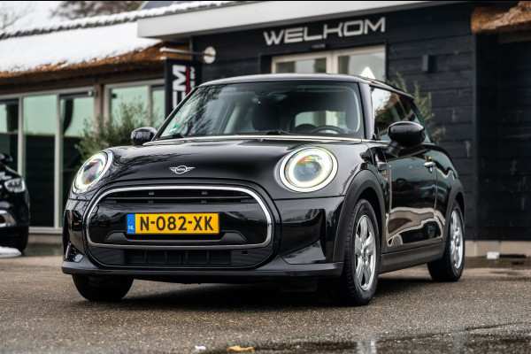 MINI Mini 1.5 One Essential I NAP I Navigatie I Climate I Cruise I Dealeronderhouden I 1e Eigenaar I BTW Auto