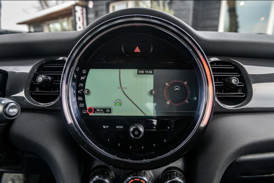 MINI Mini 1.5 One Essential I NAP I Navigatie I Climate I Cruise I Dealeronderhouden I 1e Eigenaar I BTW Auto