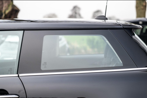 MINI Mini 1.5 One Essential I NAP I Navigatie I Climate I Cruise I Dealeronderhouden I 1e Eigenaar I BTW Auto