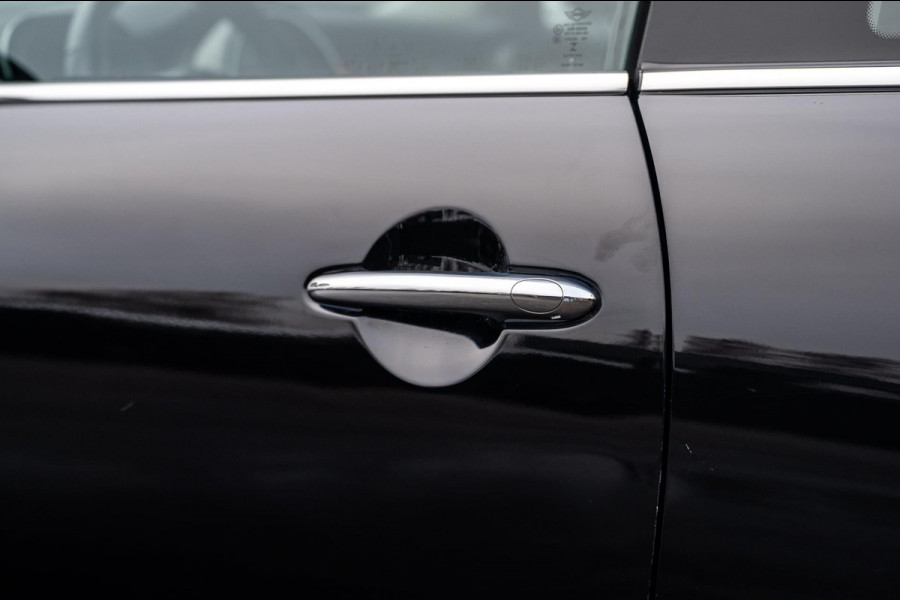 MINI Mini 1.5 One Essential I NAP I Navigatie I Climate I Cruise I Dealeronderhouden I 1e Eigenaar I BTW Auto