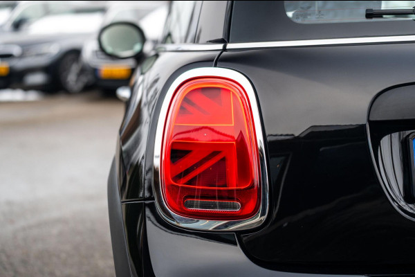 MINI Mini 1.5 One Essential I NAP I Navigatie I Climate I Cruise I Dealeronderhouden I 1e Eigenaar I BTW Auto