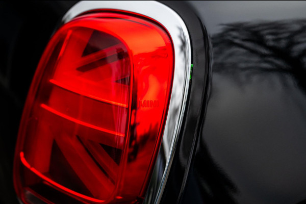 MINI Mini 1.5 One Essential I NAP I Navigatie I Climate I Cruise I Dealeronderhouden I 1e Eigenaar I BTW Auto