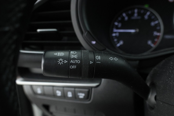Mazda 3 2.0 e-SkyActiv-G M Hybrid 122 Head Up! Navigatie, Airco