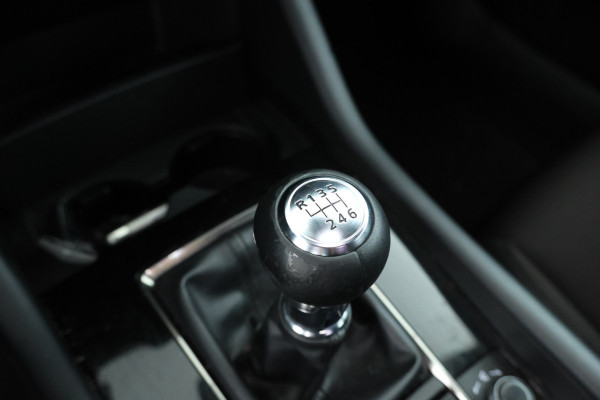 Mazda 3 2.0 e-SkyActiv-G M Hybrid 122 Head Up! Navigatie, Airco