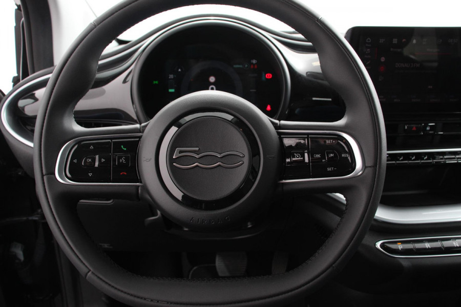 Fiat 500 -e 42 kWh 118pk Icon | Actieradius WLTP 329km! | Navigatie | Apple Carplay/Android Auto | Cruise Control | Comfort-pakket | Climate Control