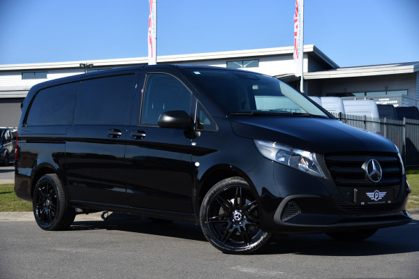 Mercedes-Benz Vito 116 CDI L2 Black Edition FACE LIFT, Camera, Cruise, Carplay, Leder, Automaat, 164pk, Trekhaak, Multimedia, Uniek!