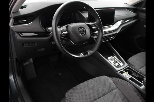 Škoda Octavia 1.0 e-TSI DSG Style | Navigatie | Apple Carplay/Android Auto | Adaptive Cruise Control | Camera | Climate Control | Digitale Cockpit | Stoelverwarming | Lichtmetalen Velgen