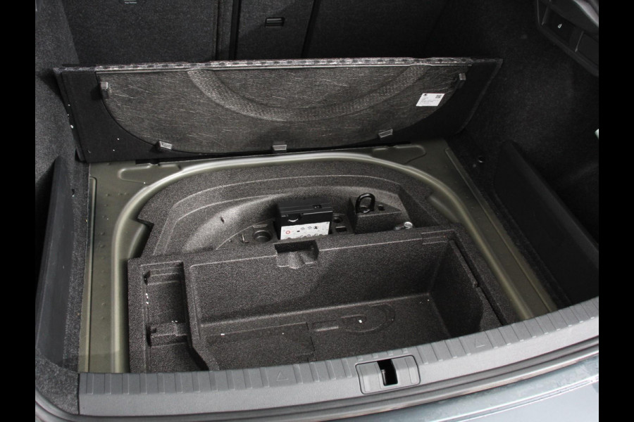 Škoda Octavia 1.0 e-TSI DSG Style | Navigatie | Apple Carplay/Android Auto | Adaptive Cruise Control | Camera | Climate Control | Digitale Cockpit | Stoelverwarming | Lichtmetalen Velgen