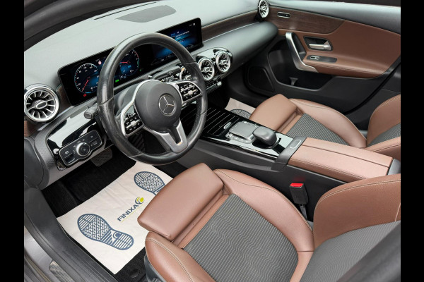Mercedes-Benz A-Klasse 250 e Premium Plus l Sfeerverlichting l Pano l 360 camera