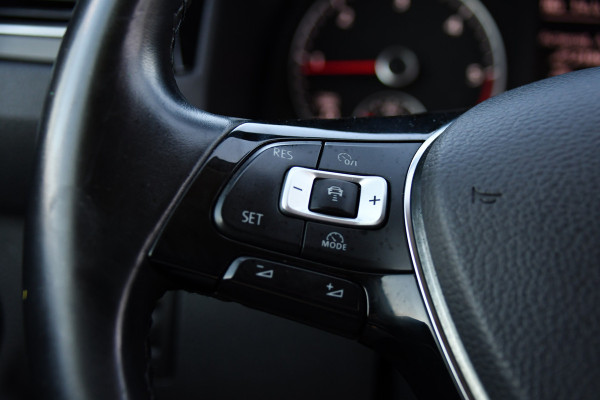 Volkswagen Caddy 2.0 TDI L1H1 Highline Black Edition Adaptieve Cruise, Carplay, 150pk, Automaat, LED, Stoelverwarming, Leder, Multimedia, Voorruit verwarming, Uniek!