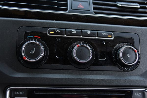 Volkswagen Caddy 2.0 TDI L1H1 Highline Black Edition Adaptieve Cruise, Carplay, 150pk, Automaat, LED, Stoelverwarming, Leder, Multimedia, Voorruit verwarming, Uniek!