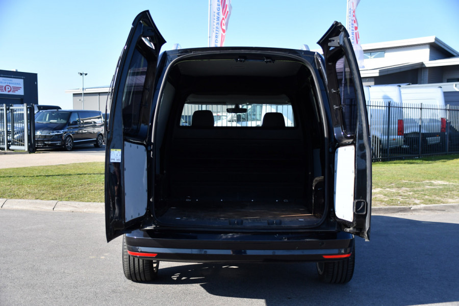 Volkswagen Caddy 2.0 TDI L1H1 Highline Black Edition Adaptieve Cruise, Carplay, 150pk, Automaat, LED, Stoelverwarming, Leder, Multimedia, Voorruit verwarming, Uniek!