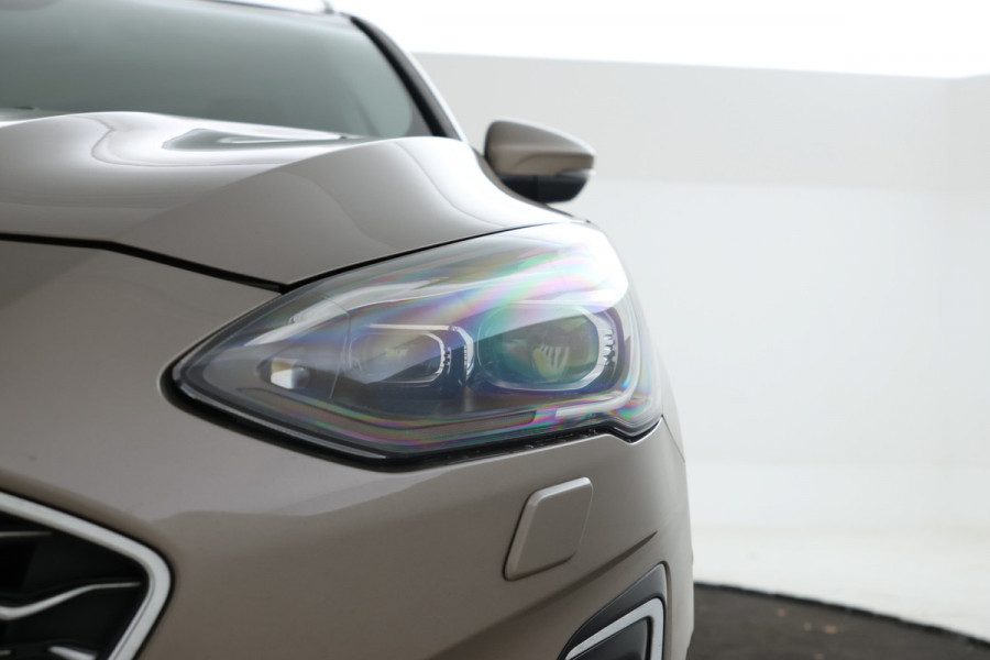 Ford FOCUS Wagon 1.5 EcoBlue Vingale Panorama, Leer, Xenon, Climate, Trekhaak