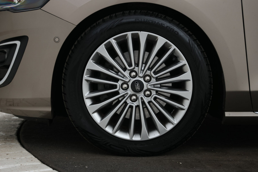 Ford FOCUS Wagon 1.5 EcoBlue Vingale Panorama, Leer, Xenon, Climate, Trekhaak