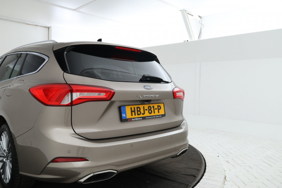Ford FOCUS Wagon 1.5 EcoBlue Vingale Panorama, Leer, Xenon, Climate, Trekhaak