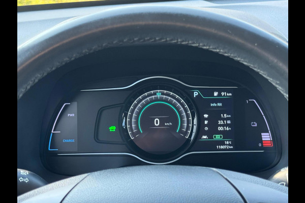 Hyundai Kona EV Comfort 64 kWh, achteruitrijcamera, SOH 100 % adaptief cruise, led verlichting, digitaal cockpit, NL auto met nap