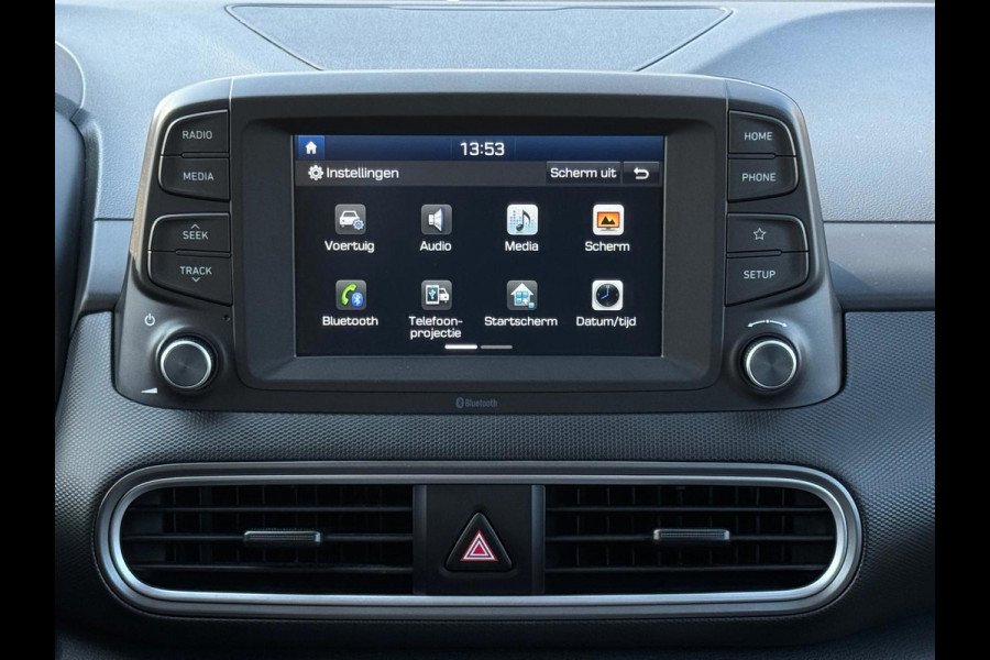 Hyundai Kona EV Comfort 64 kWh, achteruitrijcamera, SOH 100 % adaptief cruise, led verlichting, digitaal cockpit, NL auto met nap