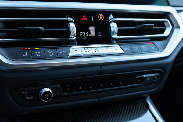 BMW 3-serie 330i M-Sport Business Edition Plus | NAP! | TOPSTAAT! | M-SPORT | PANO | LASER | MEMORY | H&K | CARBON INTERIEUR