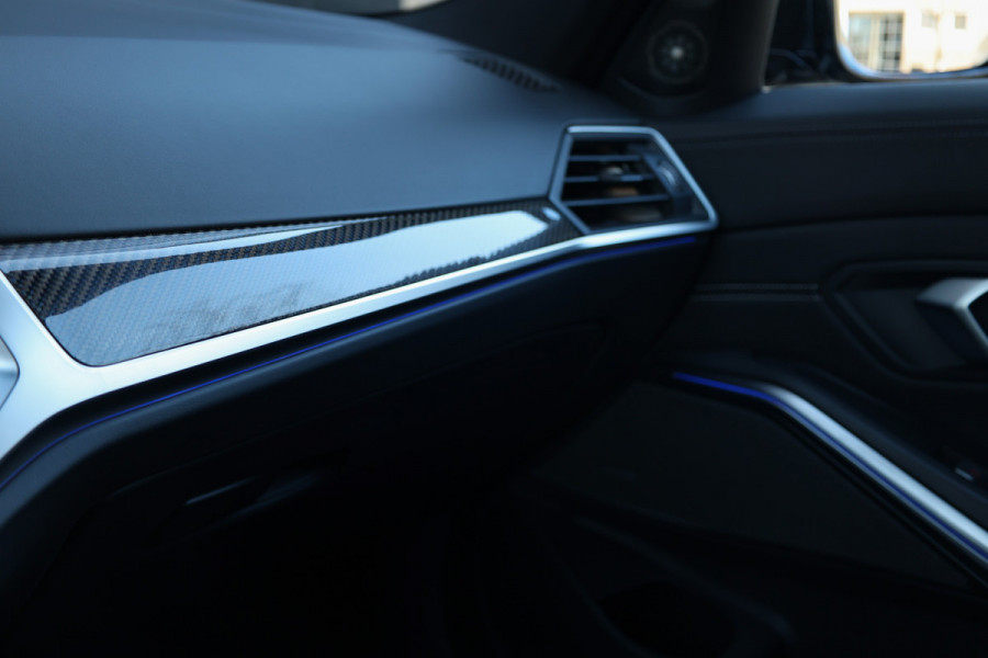 BMW 3-serie 330i M-Sport Business Edition Plus | NAP! | TOPSTAAT! | M-SPORT | PANO | LASER | MEMORY | H&K | CARBON INTERIEUR