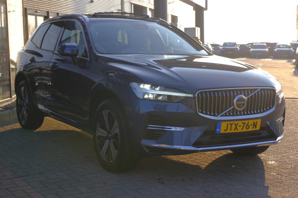 Volvo XC60 2.0 T8 Plug-in Hybrid 456 PK AWD Ultimate Bright, Long Range, Panoramadak, Wol Interieur, Trekhaak, 360 Camera