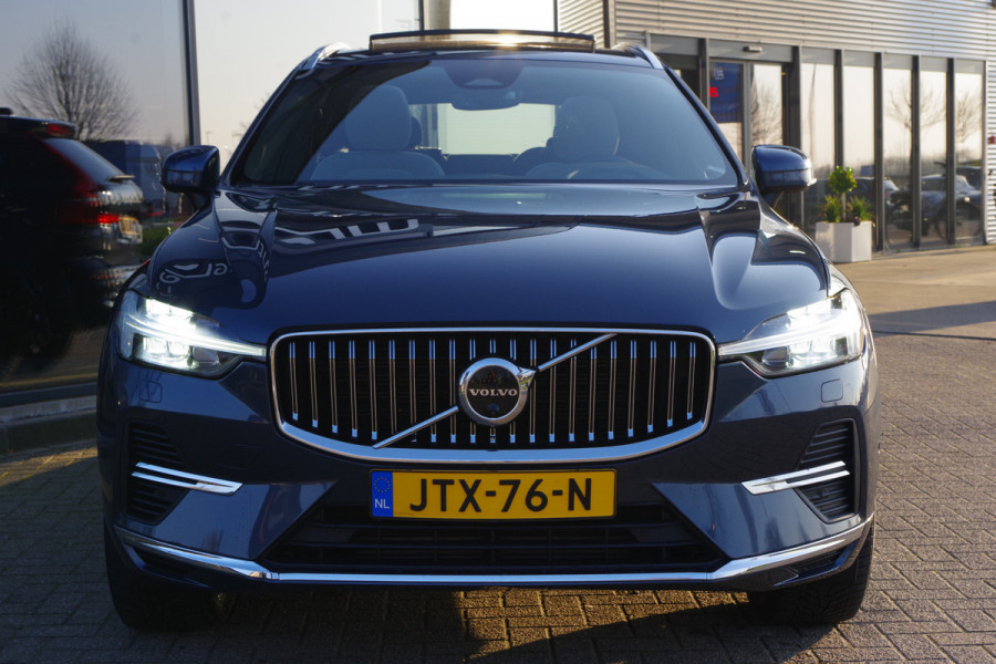 Volvo XC60 2.0 T8 Plug-in Hybrid 456 PK AWD Ultimate Bright, Long Range, Panoramadak, Wol Interieur, Trekhaak, 360 Camera