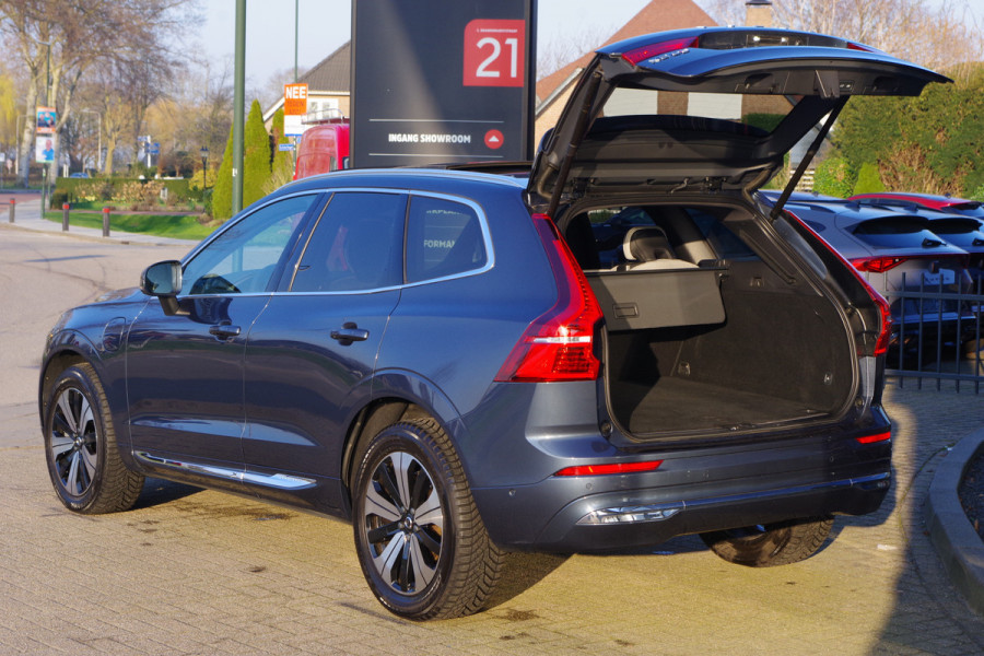 Volvo XC60 2.0 T8 Plug-in Hybrid 456 PK AWD Ultimate Bright, Long Range, Panoramadak, Wol Interieur, Trekhaak, 360 Camera