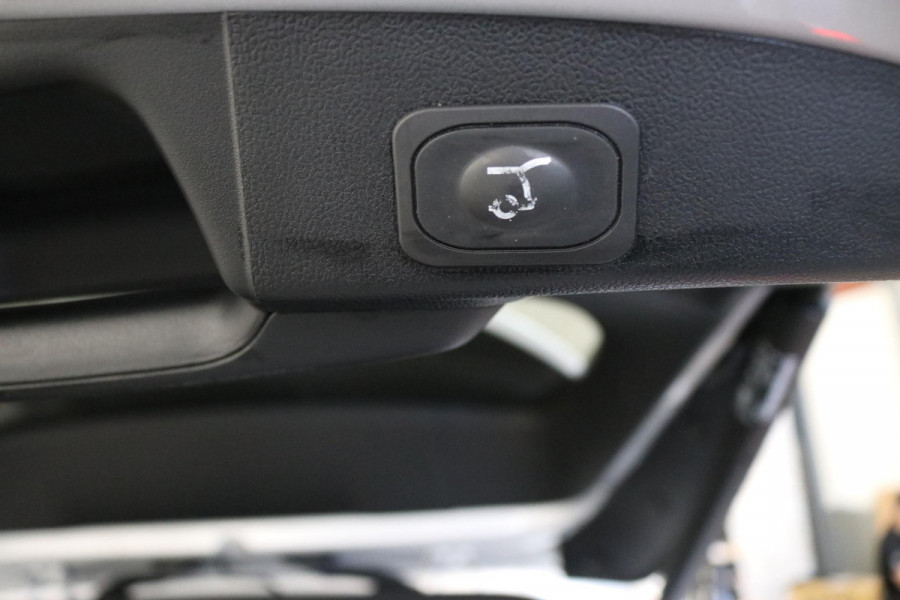 Ford FOCUS Wagon 1.0 EcoBoost Hybrid ST Line X Business