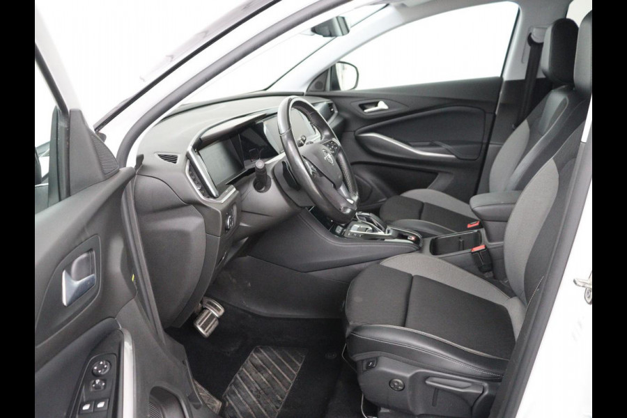 Opel Grandland X 1.6 Turbo Hybrid Business Executive | Stoelverwarming | Adaptive cruise | Camera | Carplay | Stuurverwarming | Navigatie | PHEV | Plug In