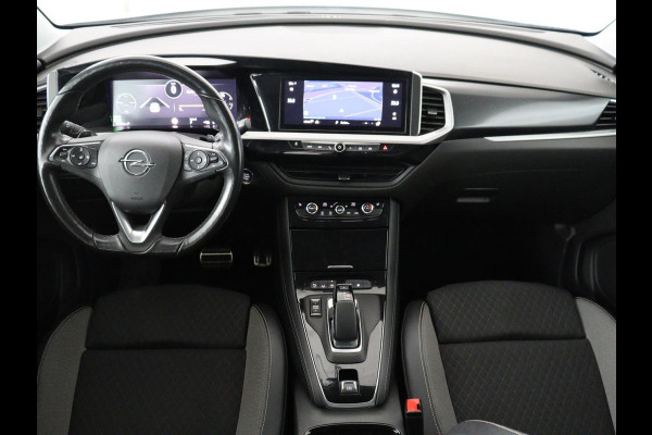 Opel Grandland X 1.6 Turbo Hybrid Business Executive | Stoelverwarming | Adaptive cruise | Camera | Carplay | Stuurverwarming | Navigatie | PHEV | Plug In
