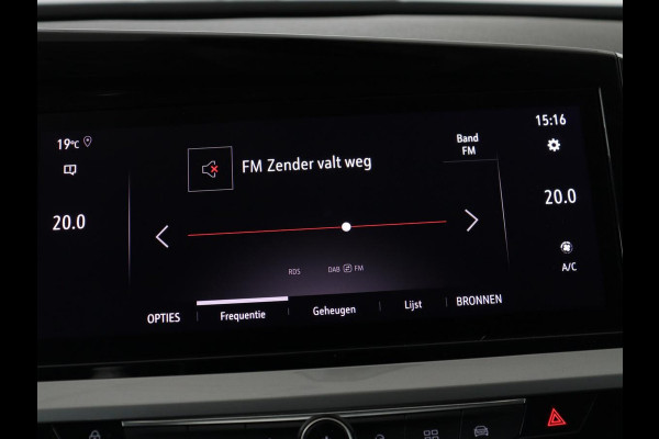 Opel Grandland X 1.6 Turbo Hybrid Business Executive | Stoelverwarming | Adaptive cruise | Camera | Carplay | Stuurverwarming | Navigatie | PHEV | Plug In