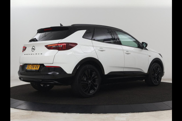 Opel Grandland X 1.6 Turbo Hybrid Business Executive | Stoelverwarming | Adaptive cruise | Camera | Carplay | Stuurverwarming | Navigatie | PHEV | Plug In