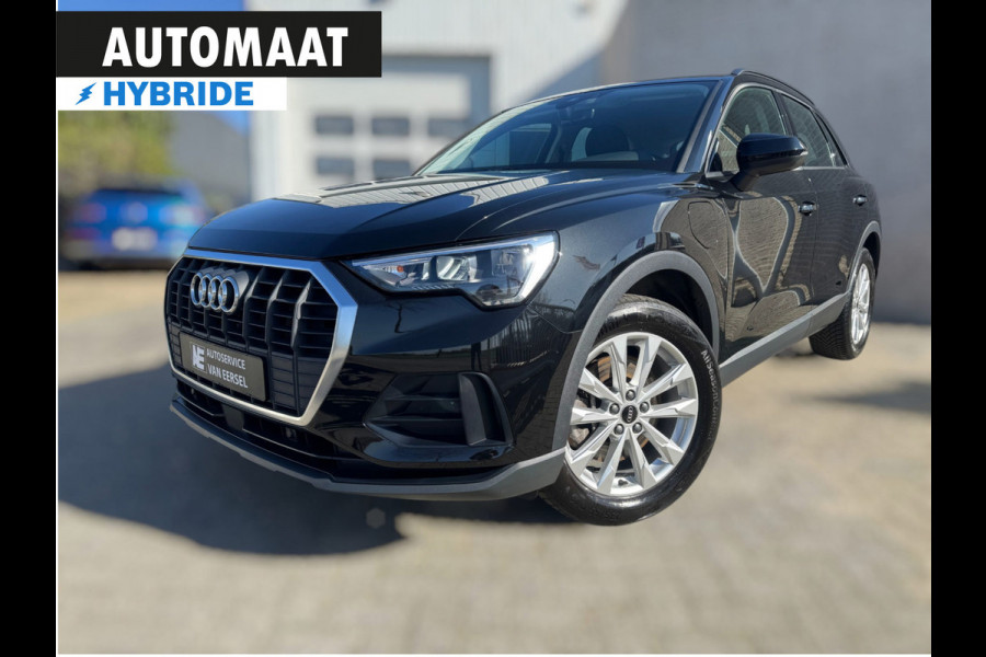 Audi Q3 45 TFSI e edition PHEV / CRUISE CONTROL / CARPLAY / CAMERA / GETINTE RAMEN / BTW / 4-SEIZOENENBANDEN / ECC