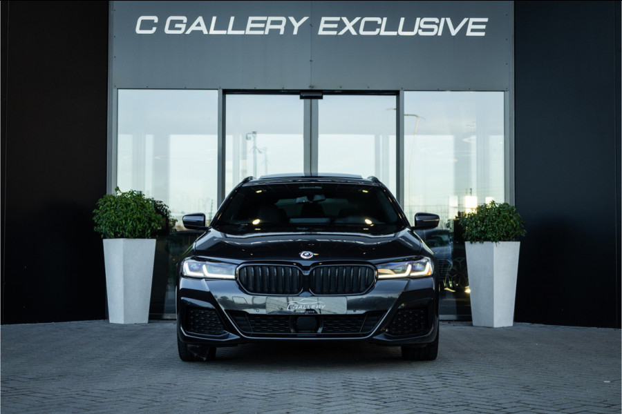 BMW 5 Serie Touring 530e Business Edition Plus - M Sport | Panorama | Elek. Trekhaak | Stoelverwarming