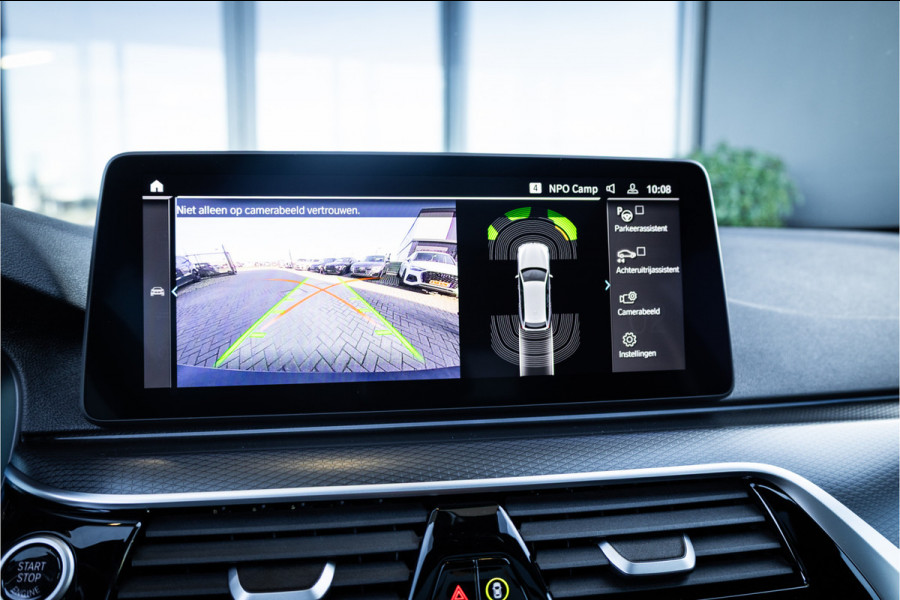 BMW 5 Serie Touring 530e Business Edition Plus - M Sport | Panorama | Elek. Trekhaak | Stoelverwarming