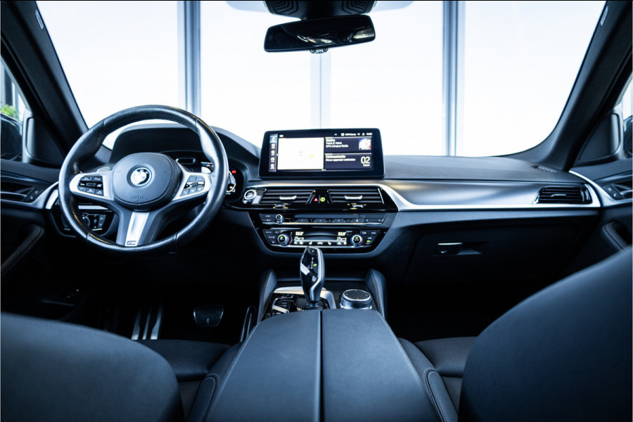 BMW 5 Serie Touring 530e Business Edition Plus - M Sport | Panorama | Elek. Trekhaak | Stoelverwarming
