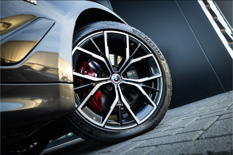 BMW 5 Serie Touring 530e Business Edition Plus - M Sport | Panorama | Elek. Trekhaak | Stoelverwarming