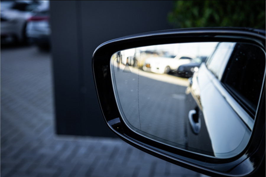 BMW 5 Serie Touring 530e Business Edition Plus - M Sport | Panorama | Elek. Trekhaak | Stoelverwarming