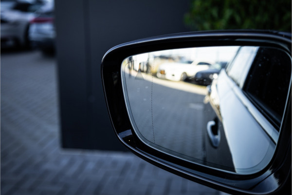 BMW 5 Serie Touring 530e Business Edition Plus - M Sport | Panorama | Elek. Trekhaak | Stoelverwarming