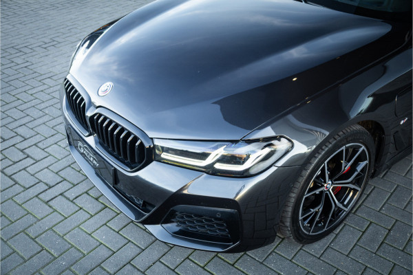 BMW 5 Serie Touring 530e Business Edition Plus - M Sport | Panorama | Elek. Trekhaak | Stoelverwarming