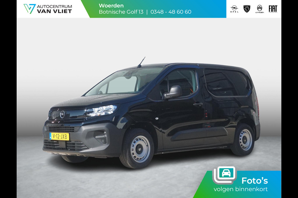 Opel Combo L1 102 Pk. | BPM-vrij | 15 km. | camera | Apple Carplay | betimmering | trekhaak | rijklaarprijs