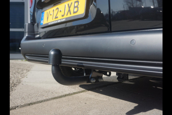 Opel Combo L1 102 Pk. | BPM-vrij | 15 km. | camera | Apple Carplay | betimmering | trekhaak | rijklaarprijs