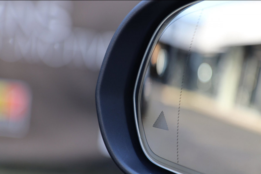 Mercedes-Benz GLC 220d 4MATIC / PANODAK / CAMERA / DODEHOEK / CARPLAY