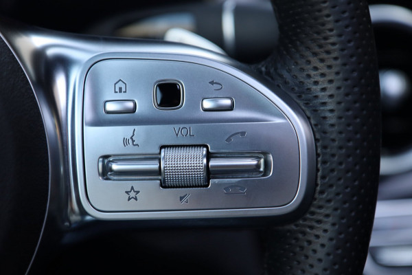 Mercedes-Benz GLC 220d 4MATIC / PANODAK / CAMERA / DODEHOEK / CARPLAY